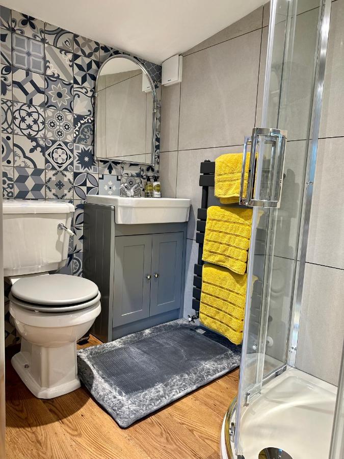 Oak View Lodge - Cosy, Countryside Retreat Maybole Extérieur photo